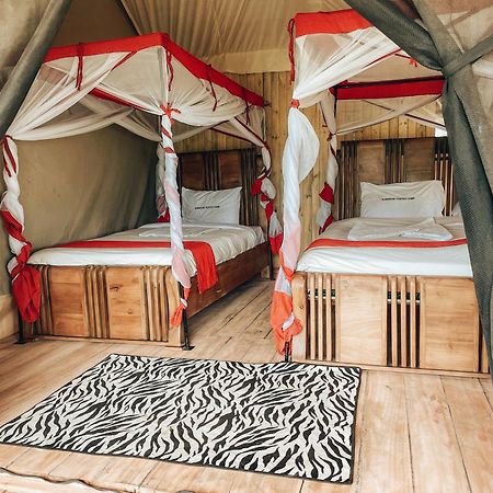 Serengeti Kamwene Tented Camp Nyabogati Exterior foto