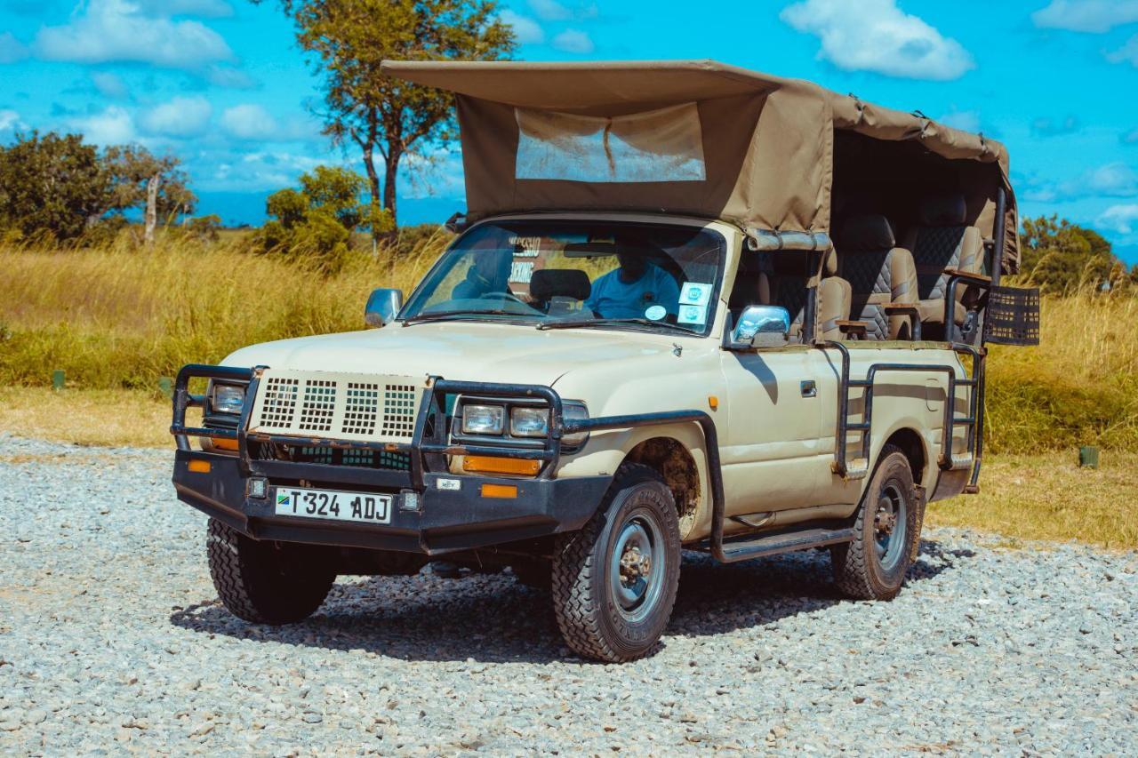 Serengeti Kamwene Tented Camp Nyabogati Exterior foto