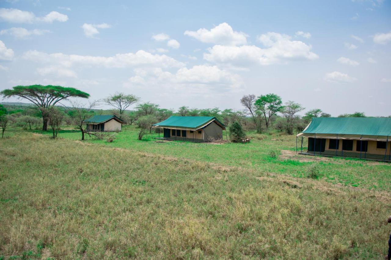 Serengeti Kamwene Tented Camp Nyabogati Exterior foto