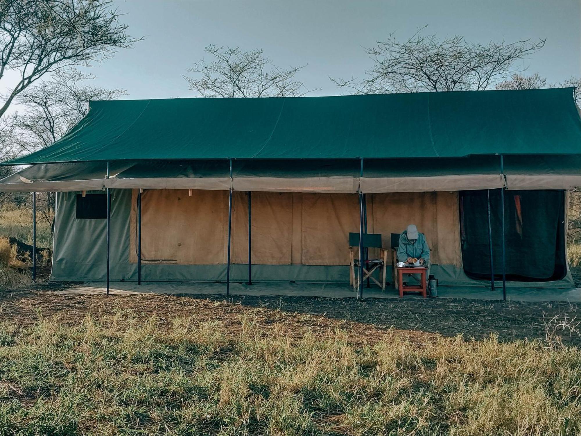 Serengeti Kamwene Tented Camp Nyabogati Exterior foto